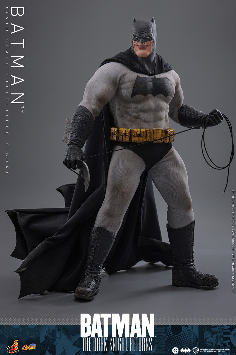 Preventa Figura BATMAN - The Dark Knight Returns marca Hot Toys CMS024 escala 1/6