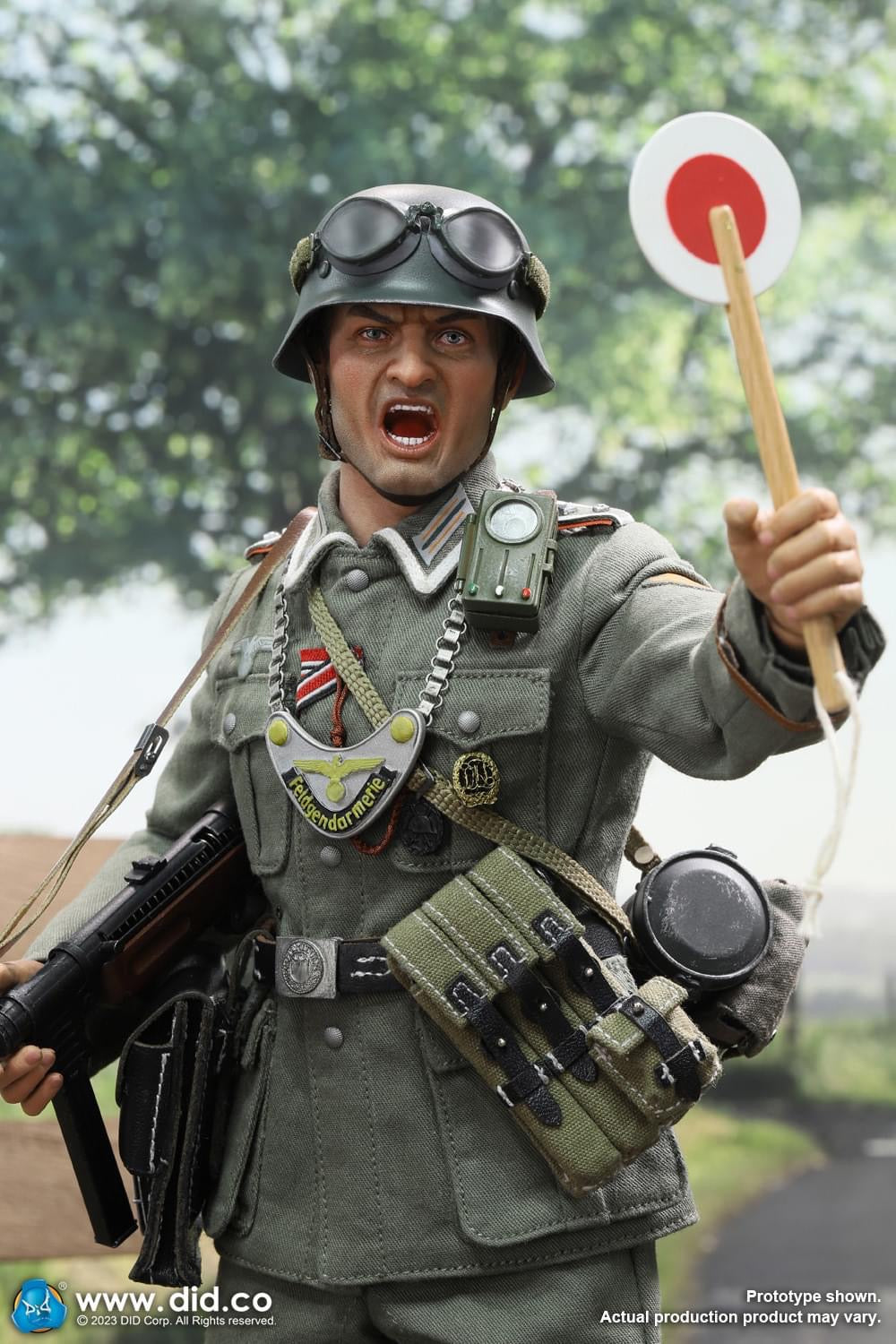 Pedido Figura Richard - WWII German Military Policeman marca DID D80166 escala 1/6