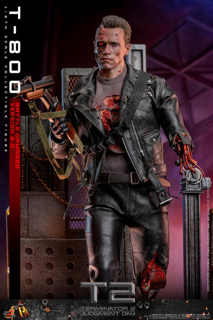 Preventa Figura T-800 (Battle Damaged Version 2.0) - Terminator 2: Judgment Day marca Hot Toys DX46 escala 1/6