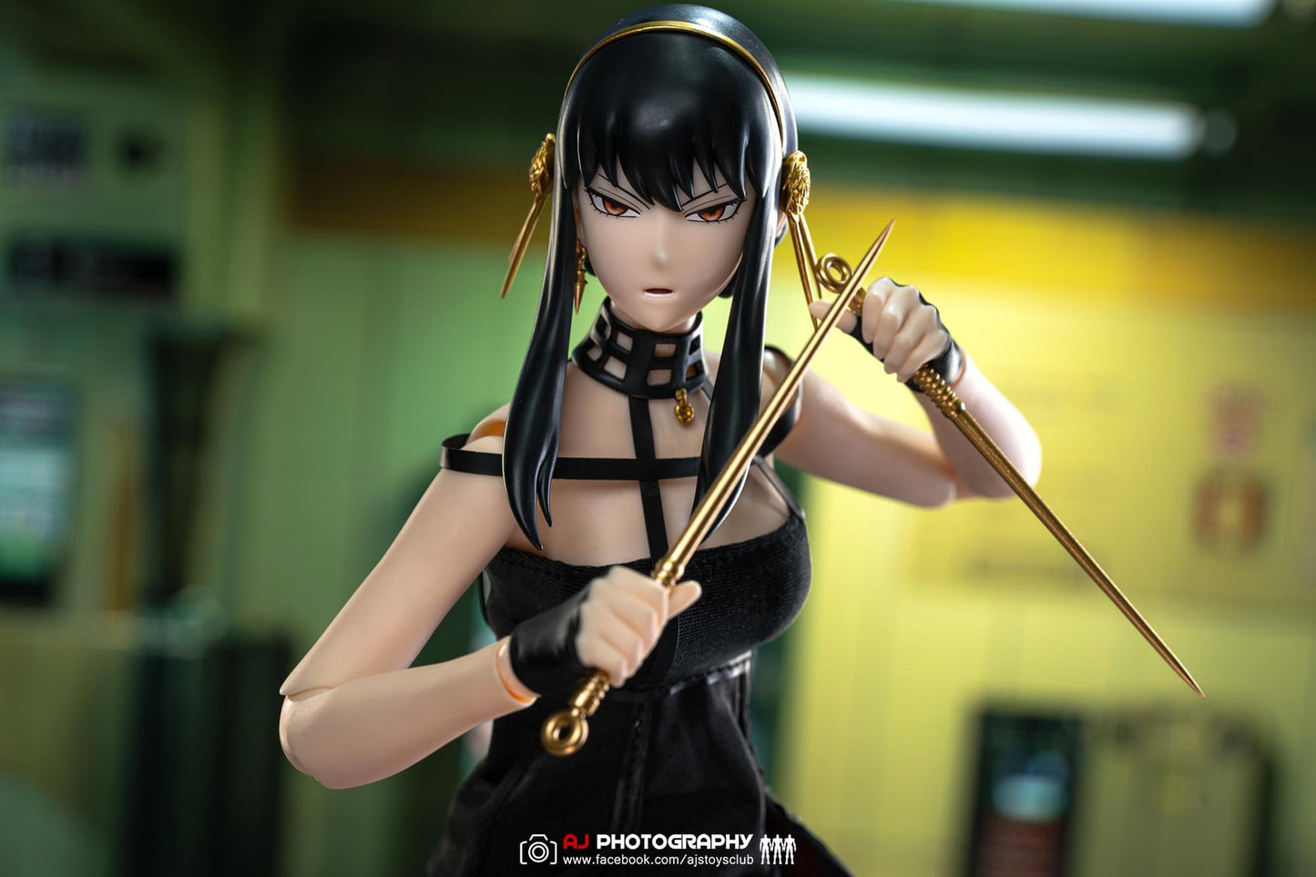 Pedido Figura Yor Forger - Spy x Family - FigZero marca Threezero 3Z0503 escala 1/6