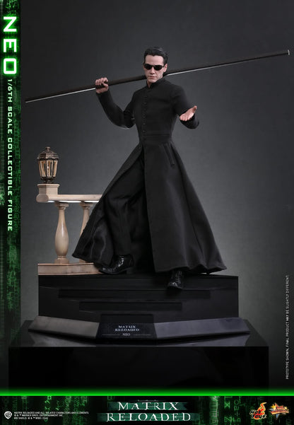 Preventa Figura NEO - The Matrix Reloaded marca Hot Toys MMS868 escala 1/6