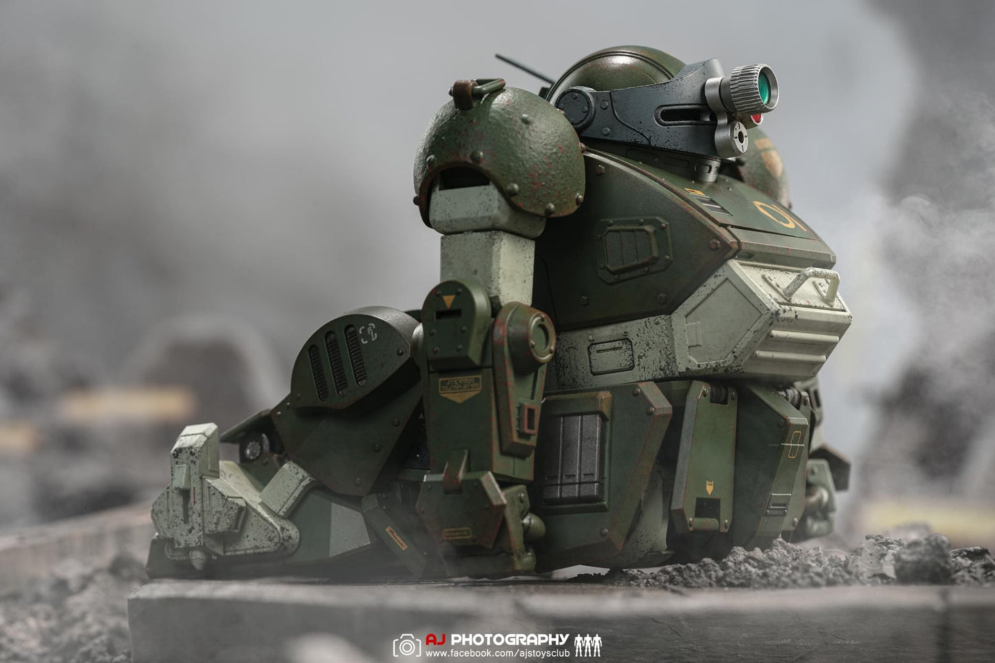 Preventa Figura ROBO-DOU Scopedog - Armored Trooper VOTOMS marca Threezero 3Z0190 (14.6 cm)