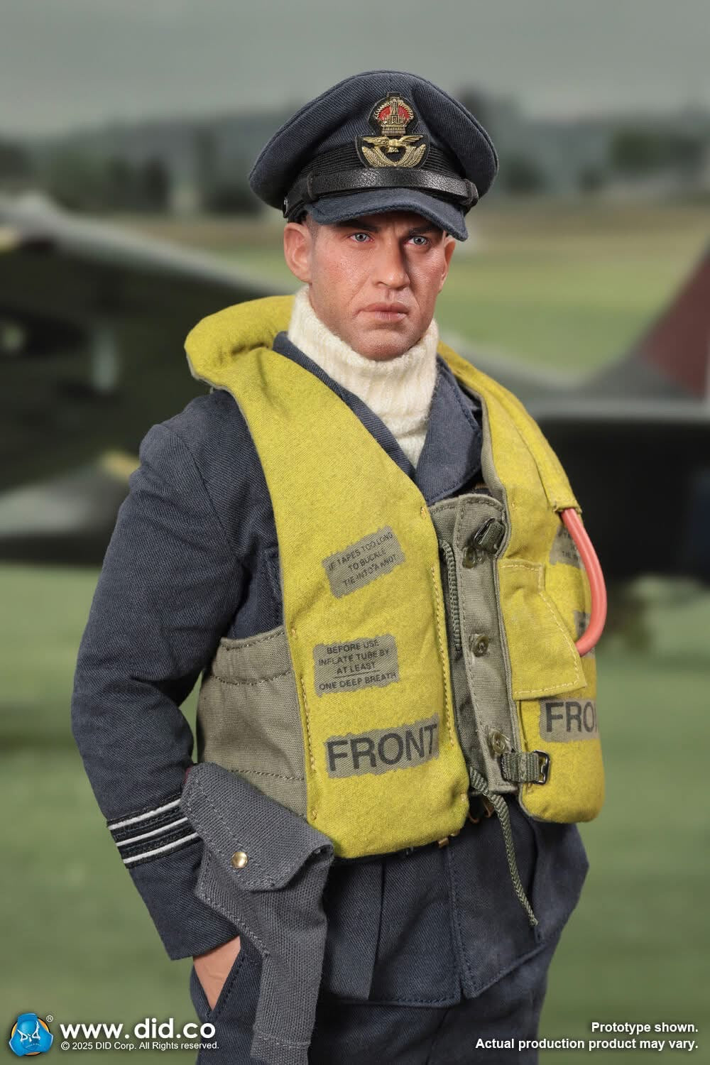 Preventa Figura TOM - WWII British Pilot Squadron Leader marca DID K80187 escala 1/6