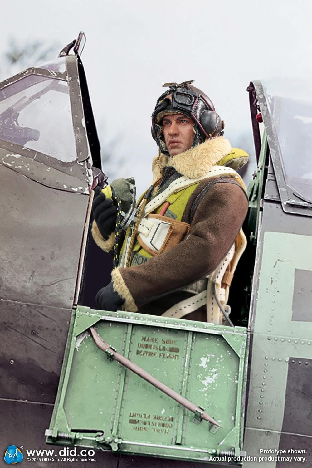 Preventa Figura TOM - WWII British Pilot Squadron Leader marca DID K80187 escala 1/6