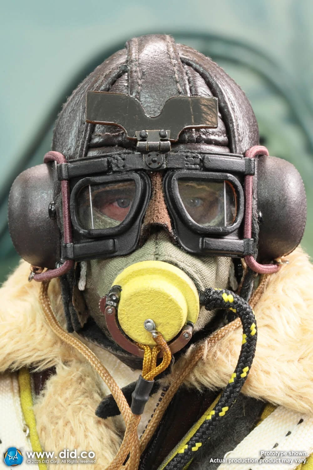 Preventa Figura TOM - WWII British Pilot Squadron Leader marca DID K80187 escala 1/6