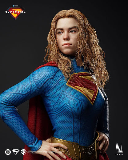Preventa Figura SUPERGIRL (Rooted Hair) - Supergirl (2026) marca INART A040 Queen Studio escala 1/6