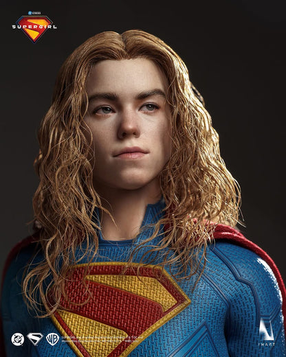 Preventa Figura SUPERGIRL (Rooted Hair) - Supergirl (2026) marca INART A040 Queen Studio escala 1/6