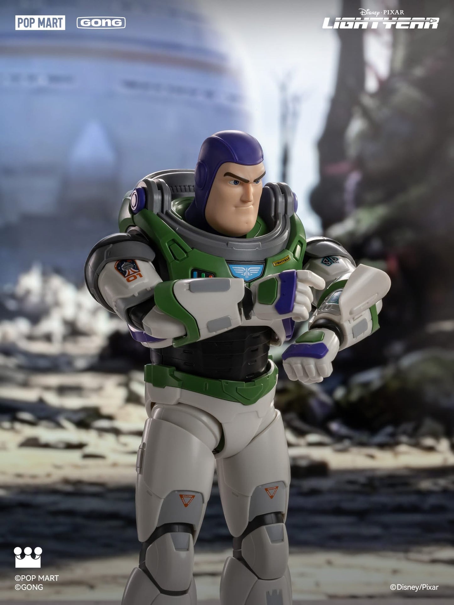 Preventa Figura Buzz Lightyear (Space Ranger version) - Lightyear - Model Kit marca Pop Mart x Gong Studio (17 cm)