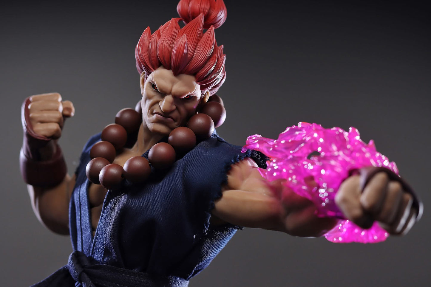 Pedido Figura AKUMA - Street Fighter V marca Iconiq Studios IQGS-05 escala 1/6