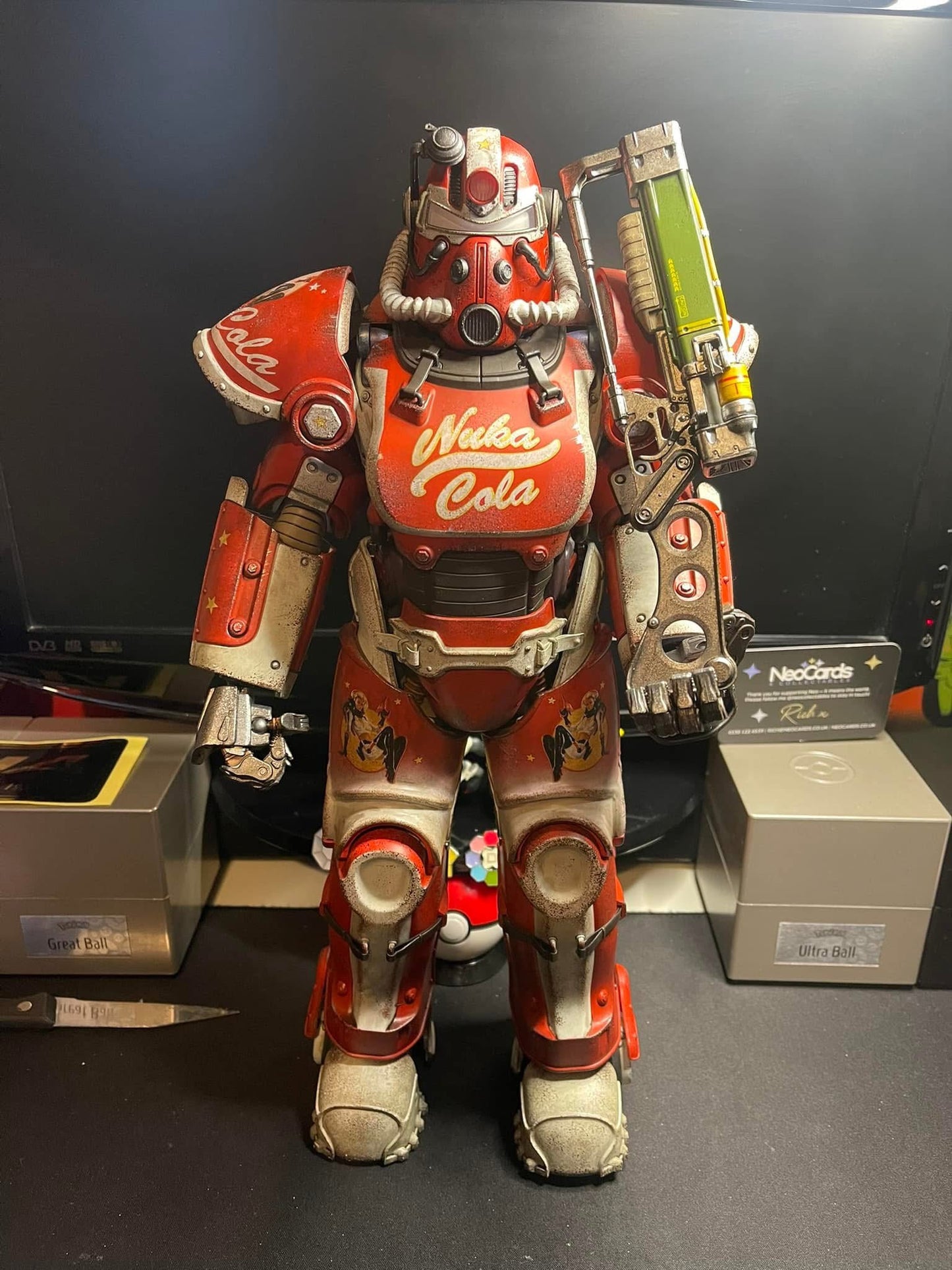 Pedido Figura T-51 (Nuka Cola) Power Armor - FALLOUT marca Threezero 3Z0773 escala 1/6