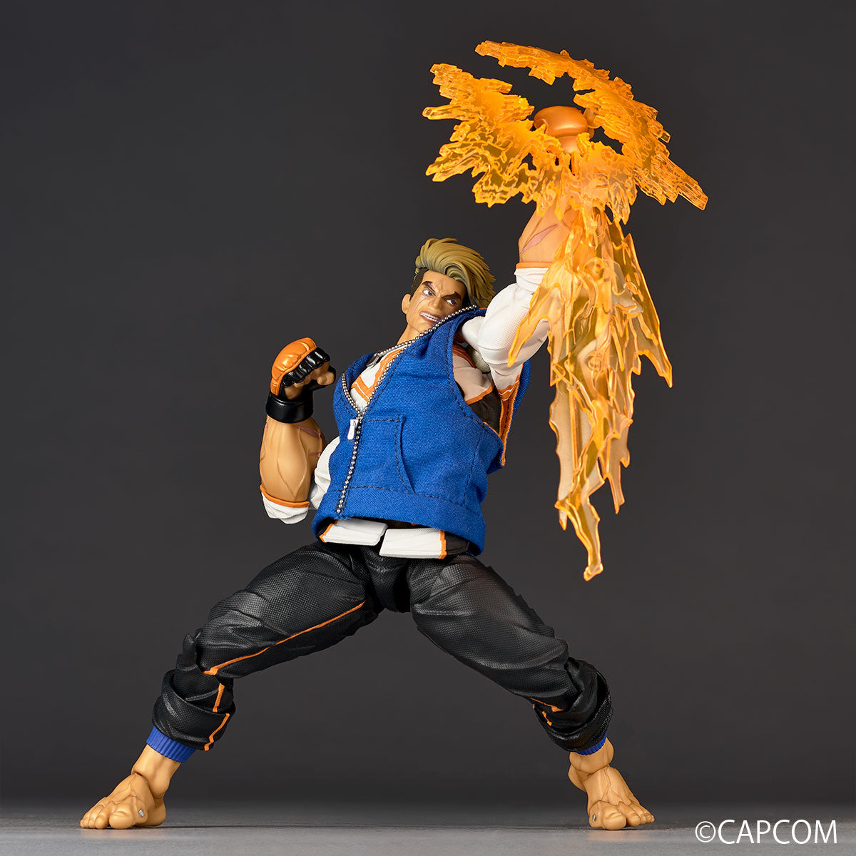 Pedido Figura Luke - Street Fighter 6 - Amazing Yamaguchi Revoltech marca Kaiyodo NR078 escala 1/12