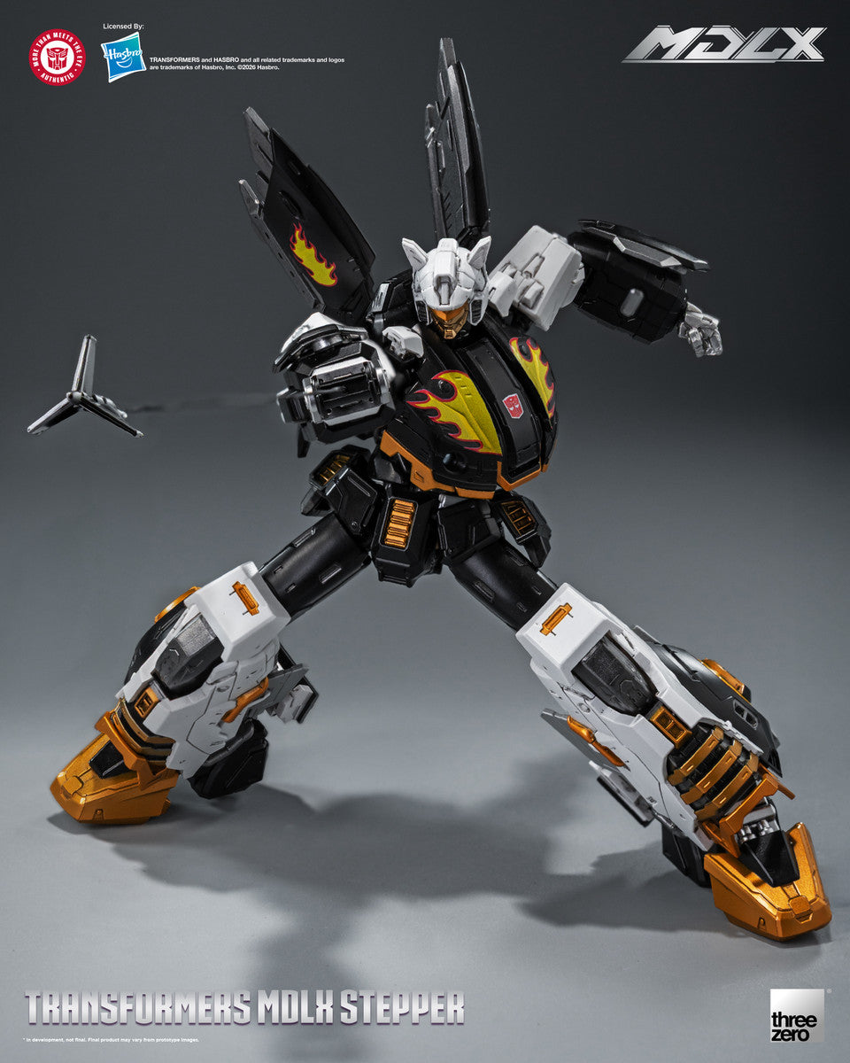 Preventa Figura MDLX Stepper - Transformers marca Threezero 3Z1081 escala 1/12