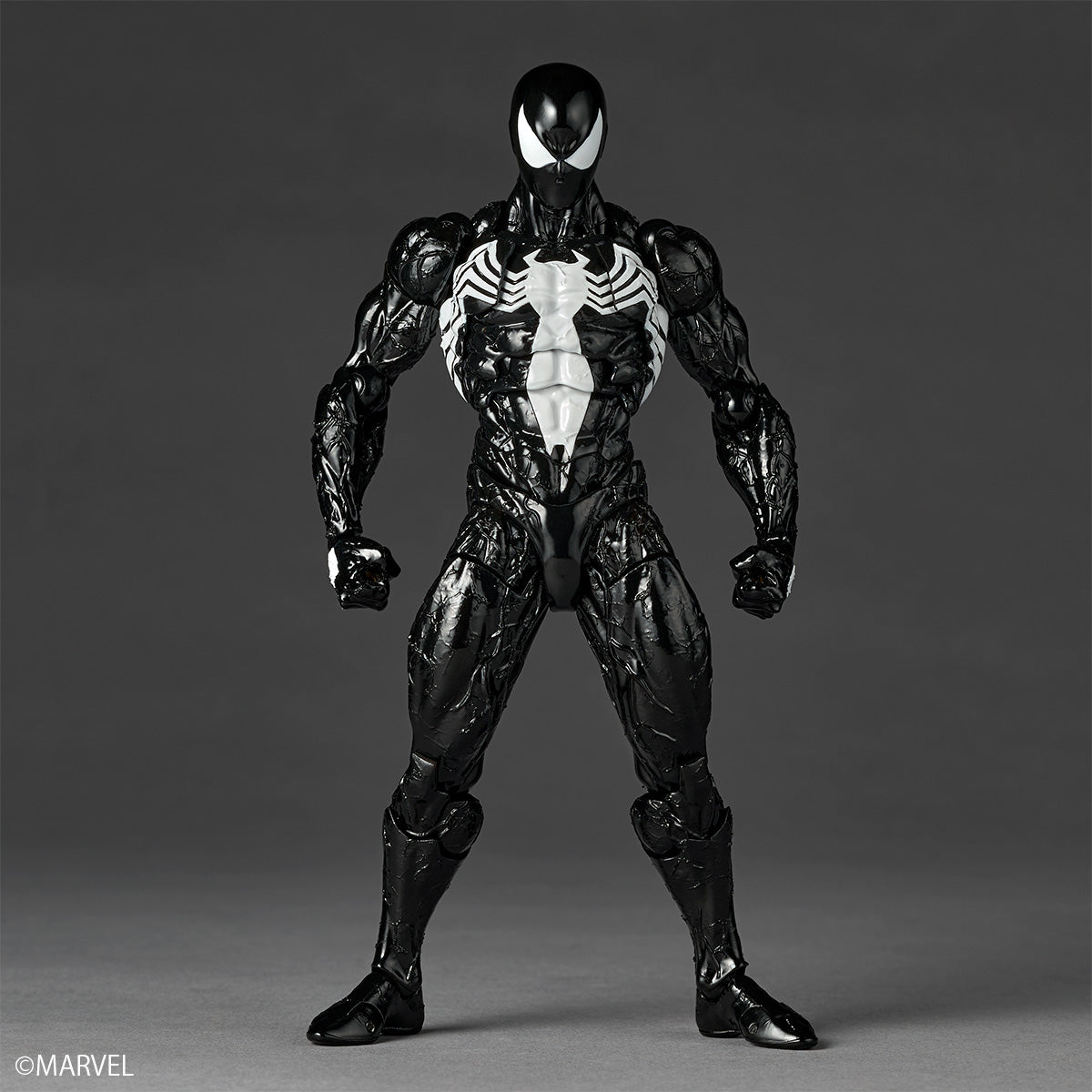 Preventa Figura Spider-Man (Traje Simbionte)- Marvel Comics - Amazing Yamaguchi Revoltech marca Kaiyodo NR147 escala 1/12 (relanzamiento)