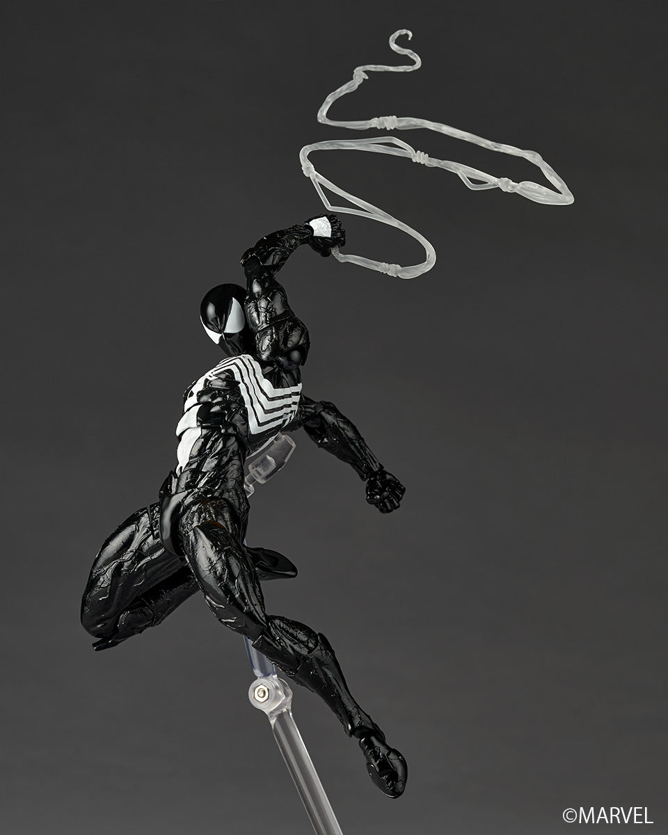 Preventa Figura Spider-Man (Traje Simbionte)- Marvel Comics - Amazing Yamaguchi Revoltech marca Kaiyodo NR147 escala 1/12 (relanzamiento)