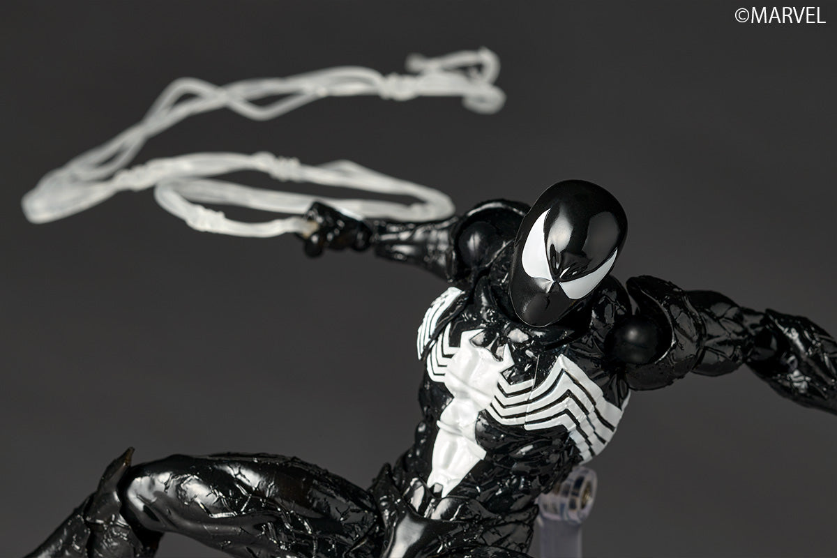 Preventa Figura Spider-Man (Traje Simbionte)- Marvel Comics - Amazing Yamaguchi Revoltech marca Kaiyodo NR147 escala 1/12 (relanzamiento)