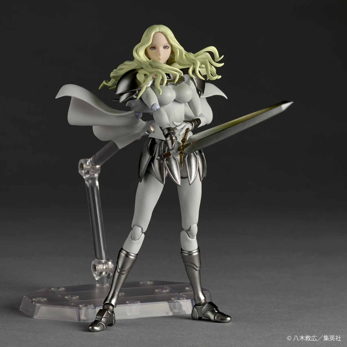 Preventa Figura Teresa - Claymore - Amazing Yamaguchi Revoltech marca Kaiyodo NR120 escala 1/12