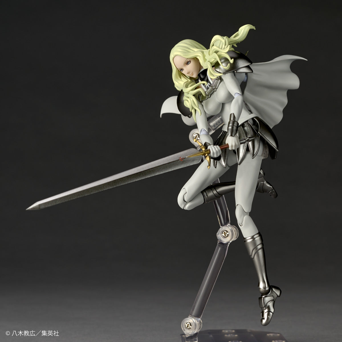 Preventa Figura Teresa - Claymore - Amazing Yamaguchi Revoltech marca Kaiyodo NR120 escala 1/12