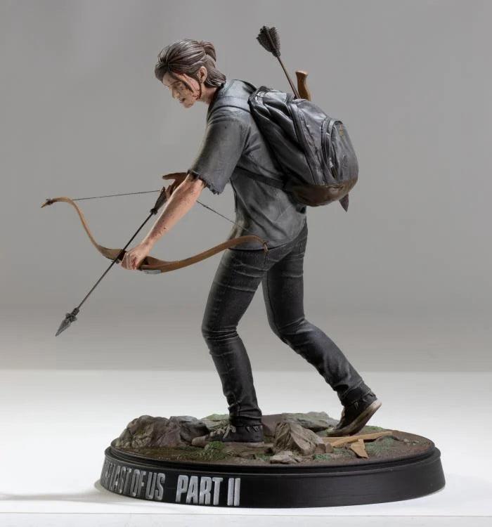 Pedido Estatua Ellie con arco - The Last of Us Part II marca Dark Horse escala (20 cm)