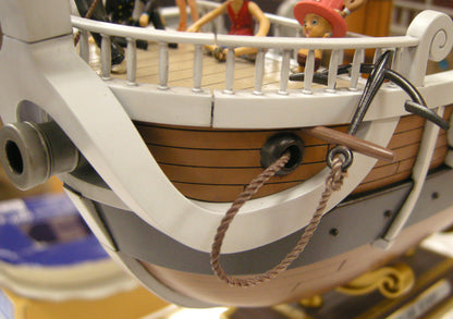 [EN STOCK] Model Kit Barco Going Merry - One Piece marca Bandai Namco (28 cm)