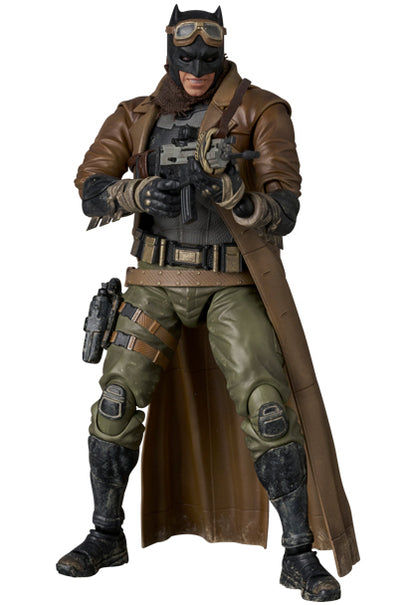 Pedido Figura Knightmare Batman - Zack Synder's Justice League - MAFEX No. 260 marca Medicom Toy escala 1/12