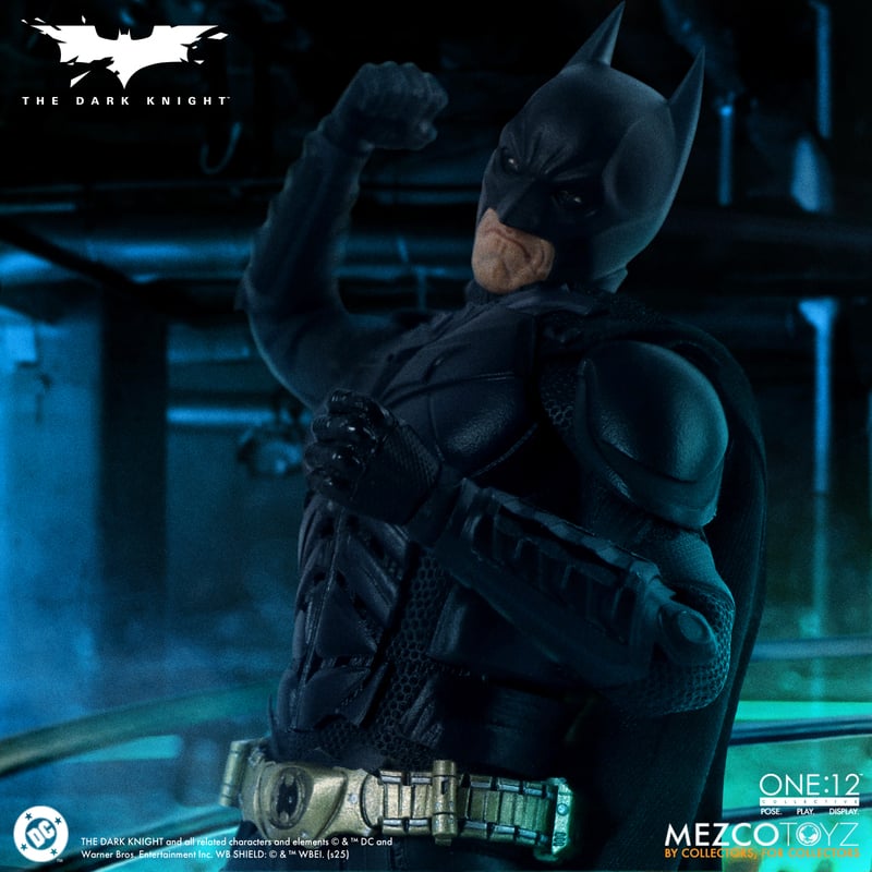 Preventa Figura Batman - The Dark Knight One:12 Collective marca Mezco Toyz escala 1/12