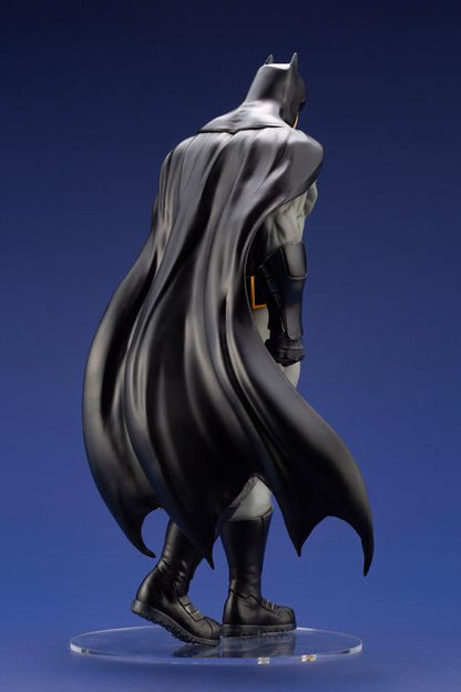 Pedido Estatua Batman - DC Comics Batman: Last Knight on Earth - ArtFX marca Kotobukiya escala 1/6