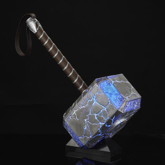 Pedido Prop Replica Martillo Mjolnir - Thor: Love and Thunder - Marvel Legends marca Hasbro escala real 1/1