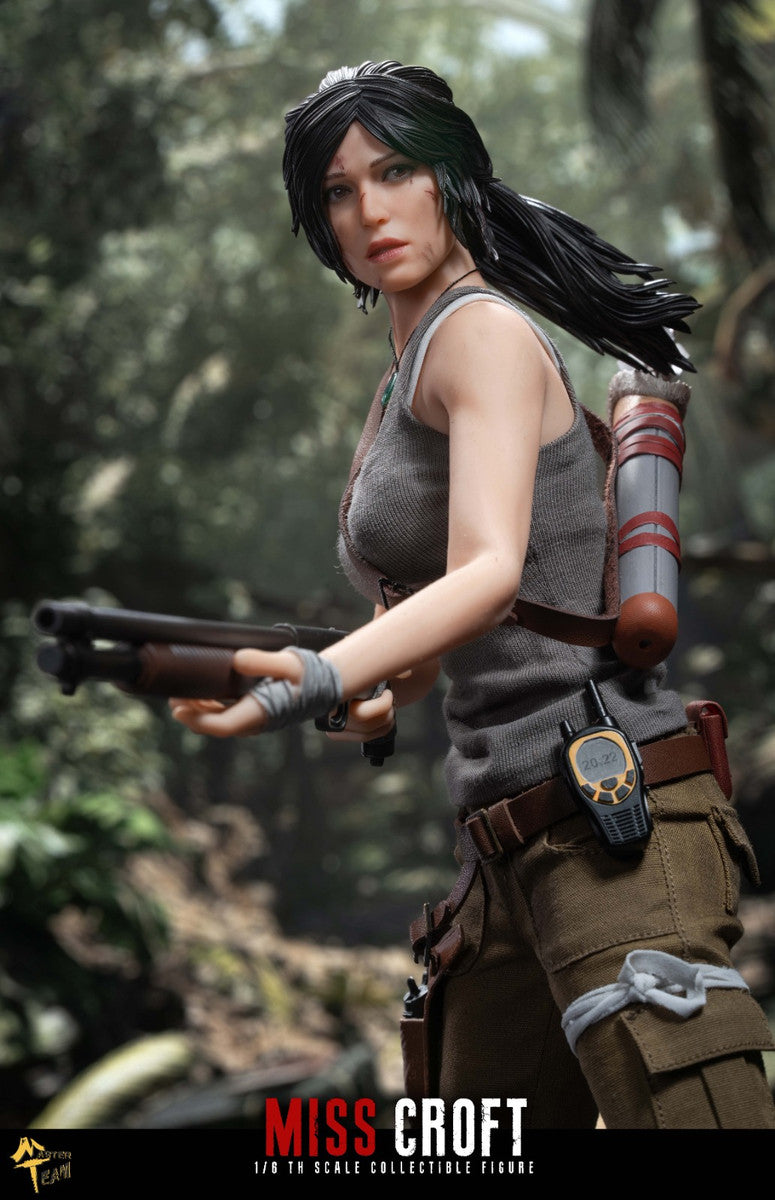 Preventa Figura Miss-Croft (Set con 2 cabezas) marca MTToys MTT022 escala 1/6