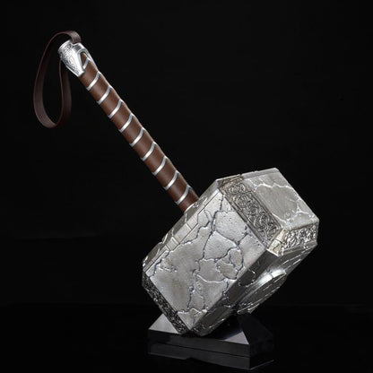 Pedido Prop Replica Martillo Mjolnir - Thor: Love and Thunder - Marvel Legends marca Hasbro escala real 1/1