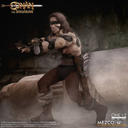 Preventa Figura Conan (War Paint Edition) - Conan the Barbarian (1982) One:12 Collective marca Mezco Toyz escala 1/12