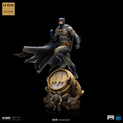 Pedido Estatua Batman on Bat-Signal (Exclusive CCXP) - DC Comics marca Iron Studios escala de arte CCXP 1/10