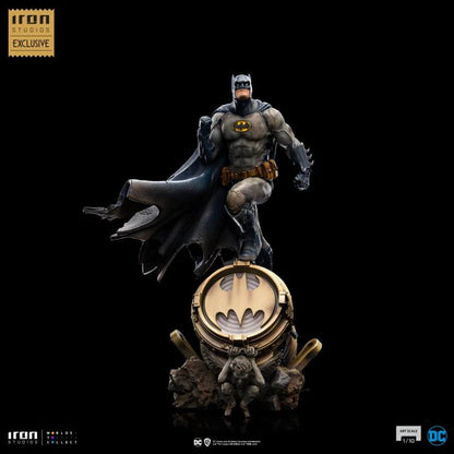 Pedido Estatua Batman on Bat-Signal (Exclusive CCXP) - DC Comics marca Iron Studios escala de arte CCXP 1/10