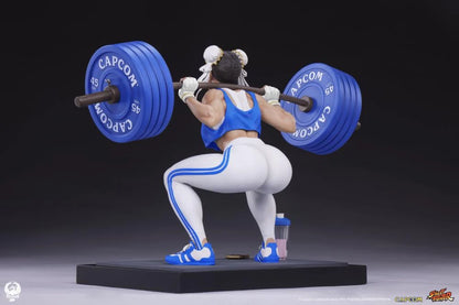 Preventa Estatua Chun-Li (Powerlifting Classic Version) - Street Fighter Premier Series marca PCS Collectibles escala 1/4