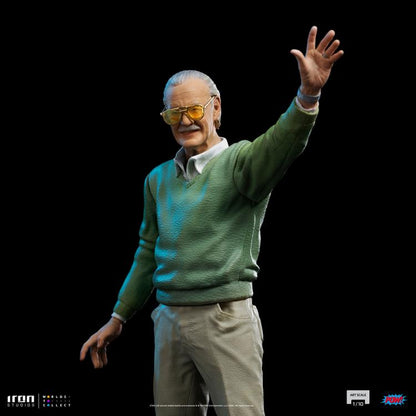 Pedido Estatua Stan Lee - POW! Entertainment - Limited Edition marca Iron Studios escala de arte 1/10