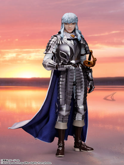 Preventa Figura Griffith (The Band of the Hawk) - BERSERK - S.H.Figuarts JP marca Bandai Namco escala 1/12
