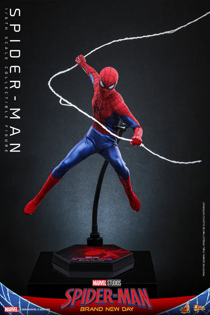 Preventa Figura Spider-Man - Spider-Man: Brand New Day marca Hot Toys MMS892 escala 1/6