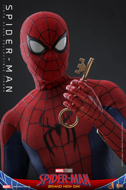 Preventa Figura Spider-Man - Spider-Man: Brand New Day marca Hot Toys MMS892 escala 1/6