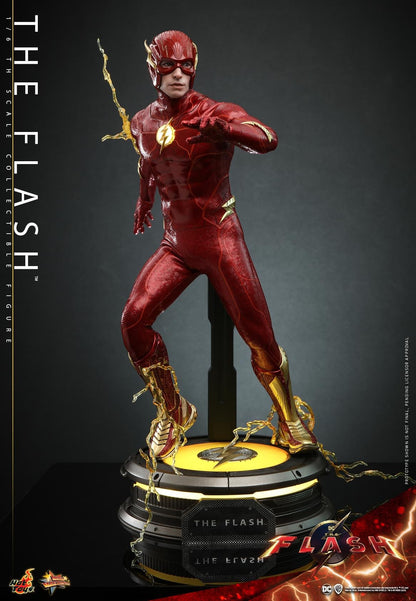 Preventa Figura THE FLASH (Special Edition - incluye Anillo tamaño real) - The Flash marca Hot Toys MMS713B escala 1/6