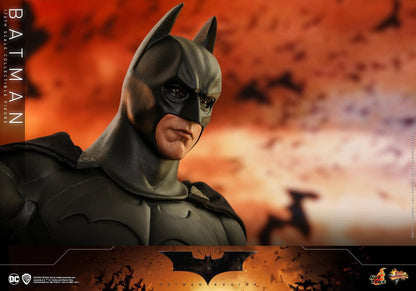 Pedido Figura Batman 2.0 - Batman Begins (Exclusiva) marca Hot Toys MMS595 escala 1/6