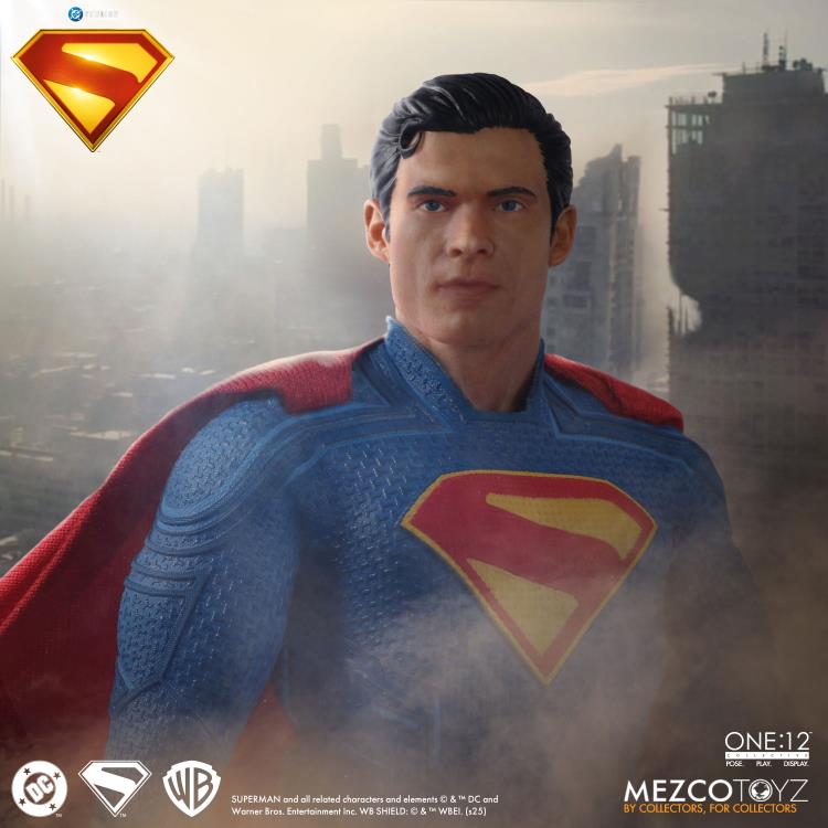 Pedido Figura SUPERMAN - Superman (2025) - One:12 Collective marca Mezco Toyz 76190 escala 1/12