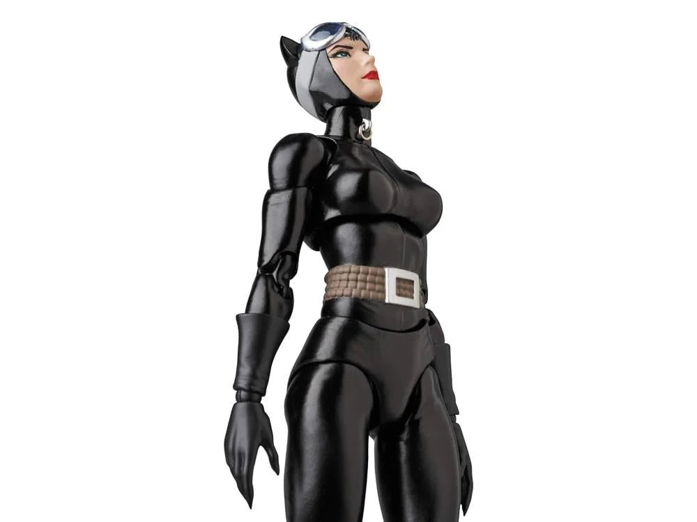 Pedido Figura Catwoman - Batman: Hush - DC Comics MAFEX No. 123 marca Medicom Toy escala 1/12