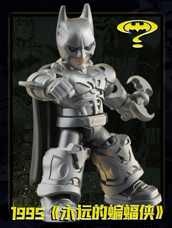 EN STOCK Figura DC Defender Version 01 - Legendary Batman Assemble 12 in 1 - Model Kit marca Blokees