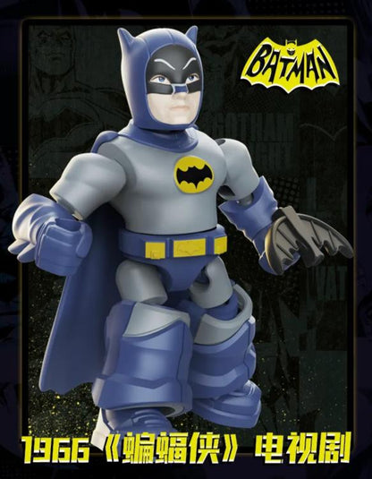 EN STOCK Figura DC Defender Version 01 - Legendary Batman Assemble 12 in 1 - Model Kit marca Blokees