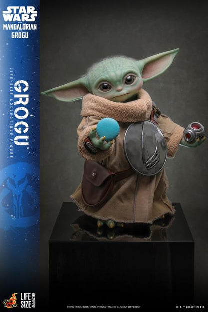 Preventa Figura GROGU (Tamaño real) - Star Wars: The Mandalorian & Grogu marca Hot Toys LMS016 escala real 1/1