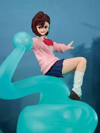 EN STOCK Estatua MOMO - Dandadan - FigLife! Banpresto marca Bandai Namco