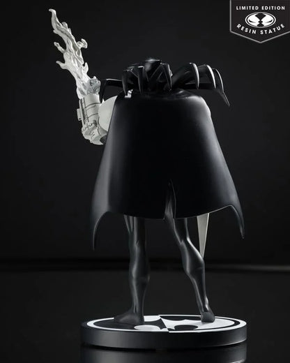 Pedido Estatua Azrael (Joe Quesada version) - Batman: Black & White - Limited Edition marca McFarlane Toys x DC Direct escala 1/10