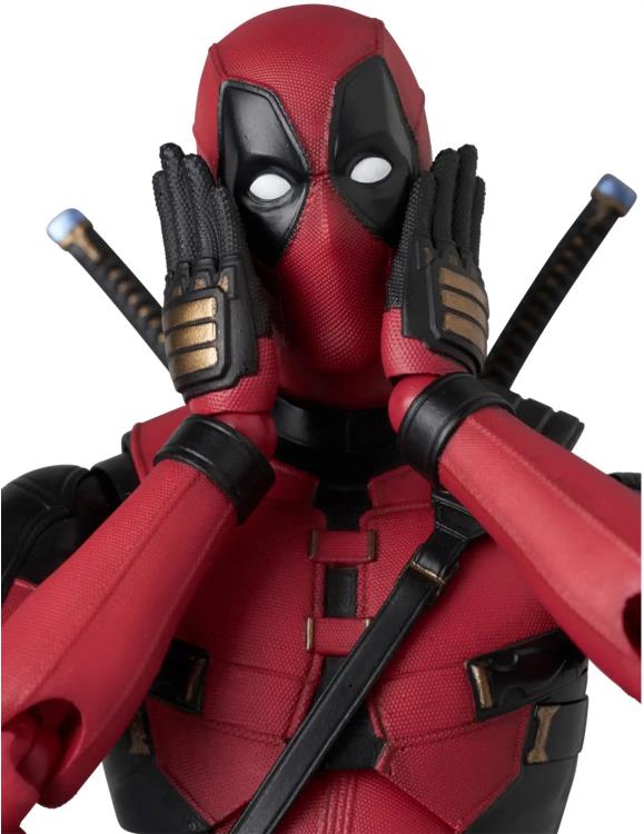 Preventa Figura Deadpool (con Dogpool) - Deadpool & Wolverine - MAFEX No. 284 marca Medicom Toy escala 1/12