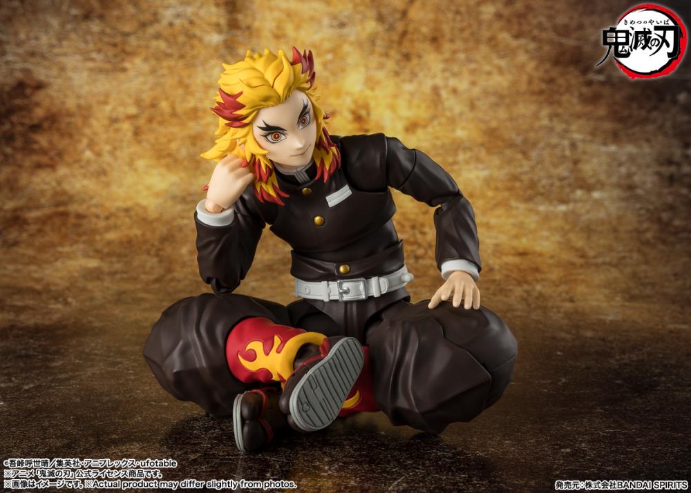 Pedido Figura Kyojuro Rengoku - Demon Slayer: Kimetsu no Yaiba - S.H.Figuarts marca Bandai Spirits escala pequeña 1/12