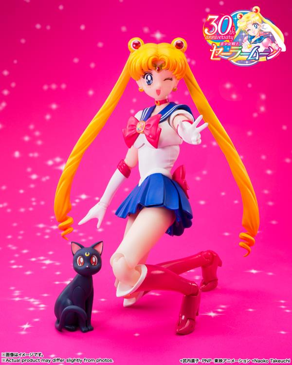 EN STOCK Figura SAILOR MOON - Sailor Moon (Crystal Star Compact Edition) - S.H.Figuarts marca Bandai Namco escala 1/12