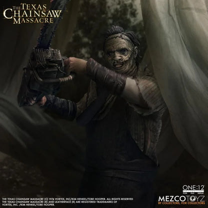 Pedido Figura  Leatherface - The Texas Chainsaw Massacre (2003) - One:12 Collective marca Mezco Toyz 77526 escala 1/12